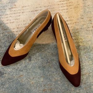 APART Suede Burgundy/Caramel 2.5 inch heel SZ 6